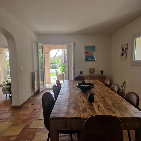 Augustina Hébergement de vacances